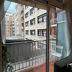 Calle De Comte Urgell