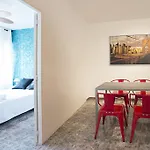 Fira Guest House