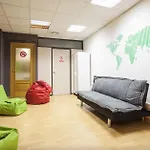 Holidaysbcn Hostel