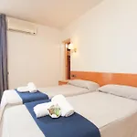 Hotel Everest