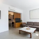 Eixample Hospital Clinic Apartment Barcelona