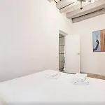 No 5 - The Streets Apartments