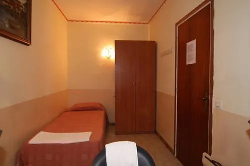 Hostal Rembrandt