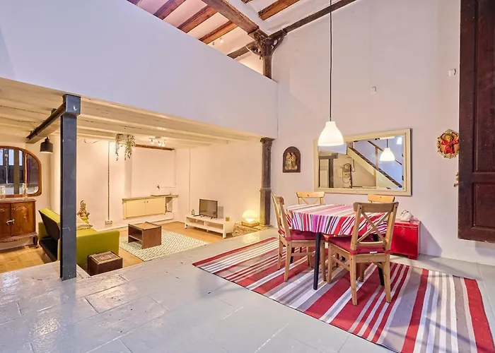 Espacio completo en el Centro de Barcelona (Gótico)