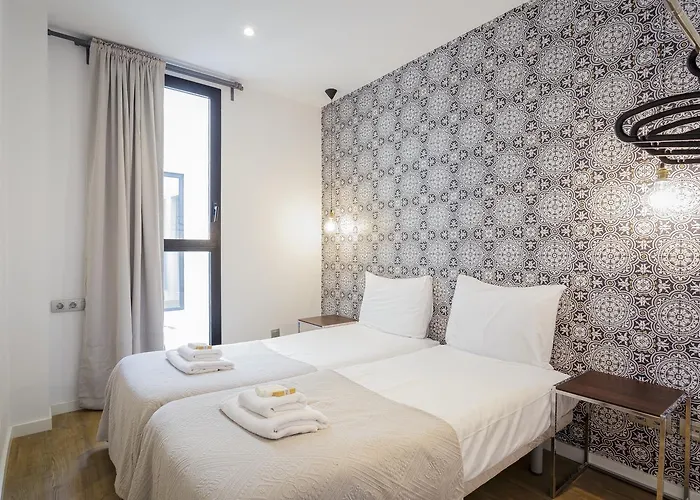 Short Stay Group Liceu Serviced Apartments