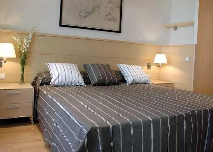 Apartamentos Consell De Cent