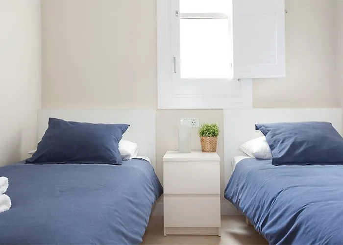 Barcelona Go Hotel & Apartments
