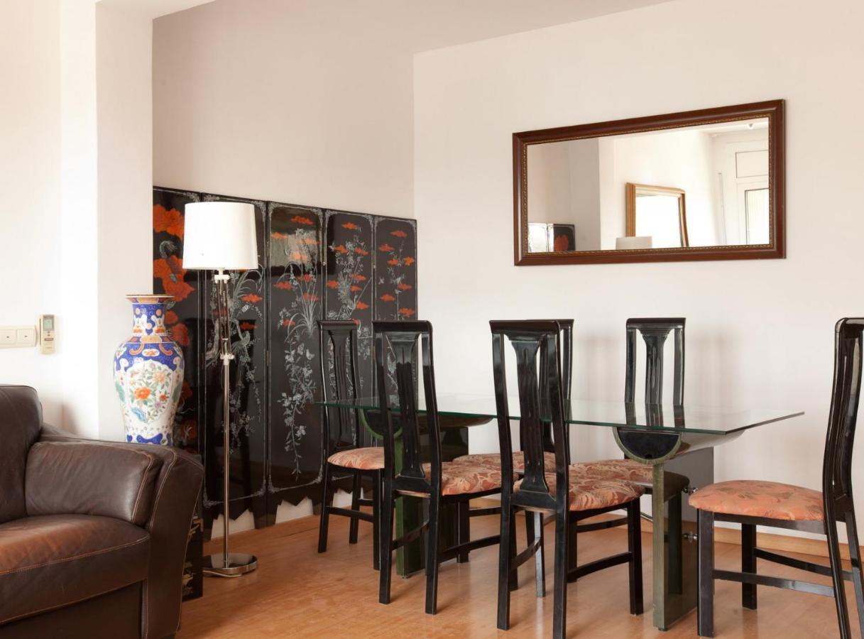 Apartamento Penthouse With Terrace In Rambla Catalunya -centre Barcelona