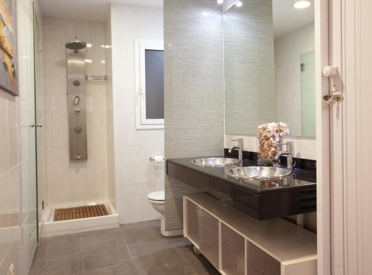 Apartamento Penthouse With Terrace In Rambla Catalunya -centre