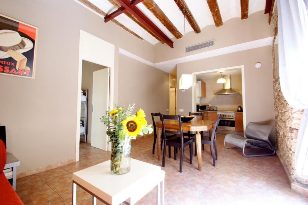 Apartamento Deco Barcelona-born Apt. Barcelona