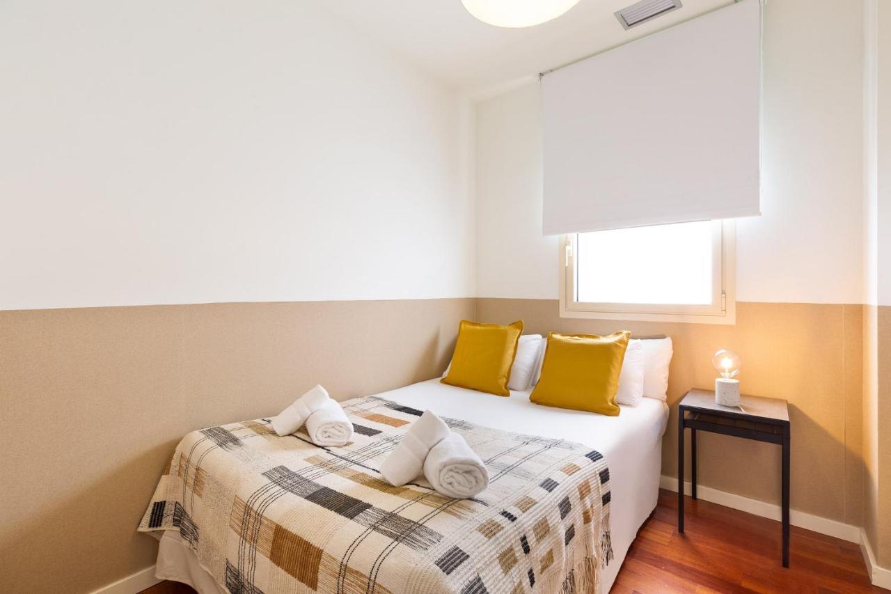 Ola Living Plaza Catalunya Apartamento *
