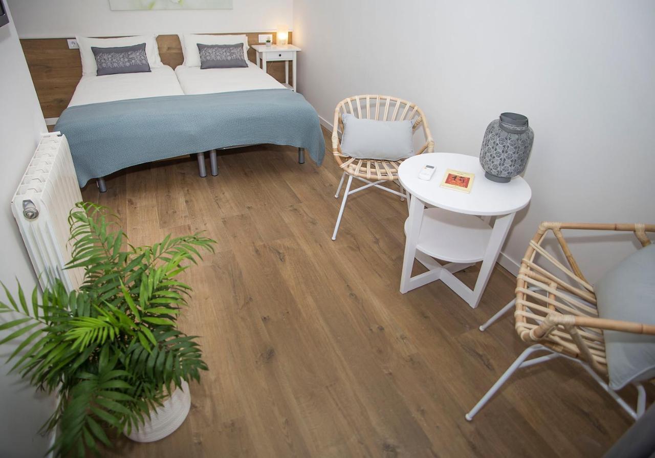Apartamento Mai & Maud Ronda Barcelona