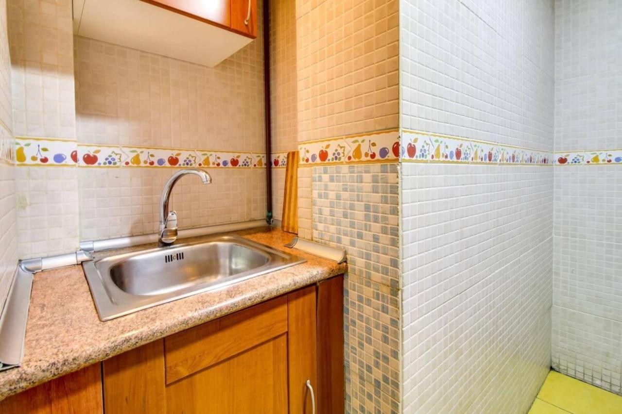 Apartamento Modern 2 Bedroom In Poble Sec 7 Minutes To Metro