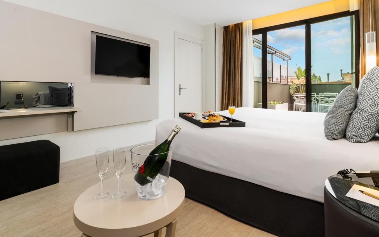 Grums & Hotel Barcelona