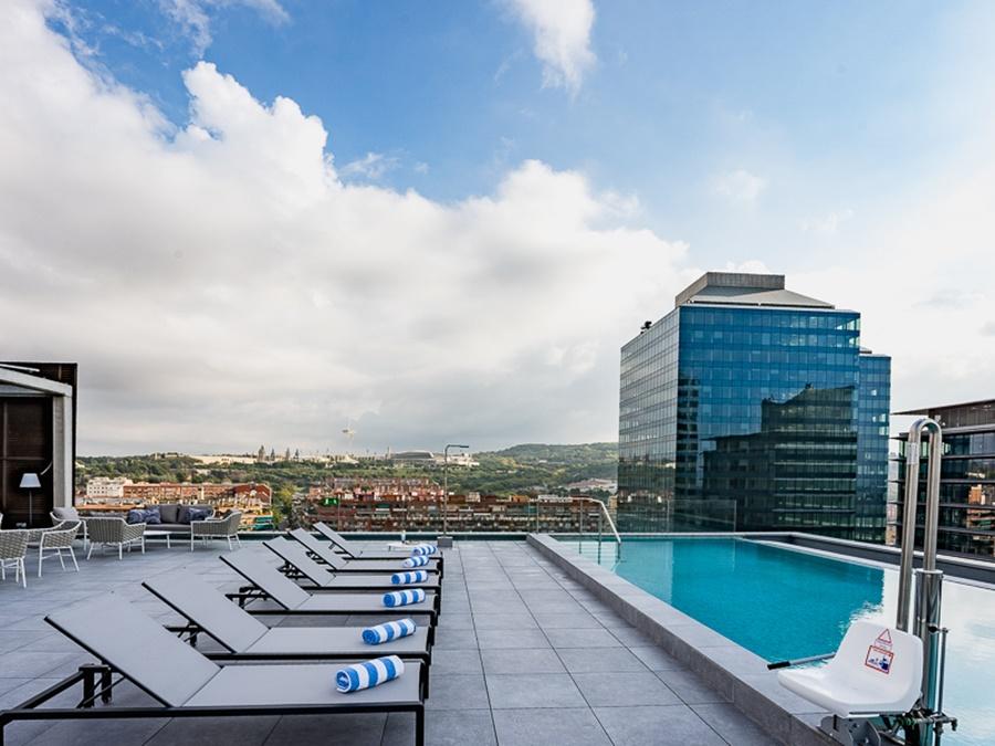 Leonardo Royal Fira 4*