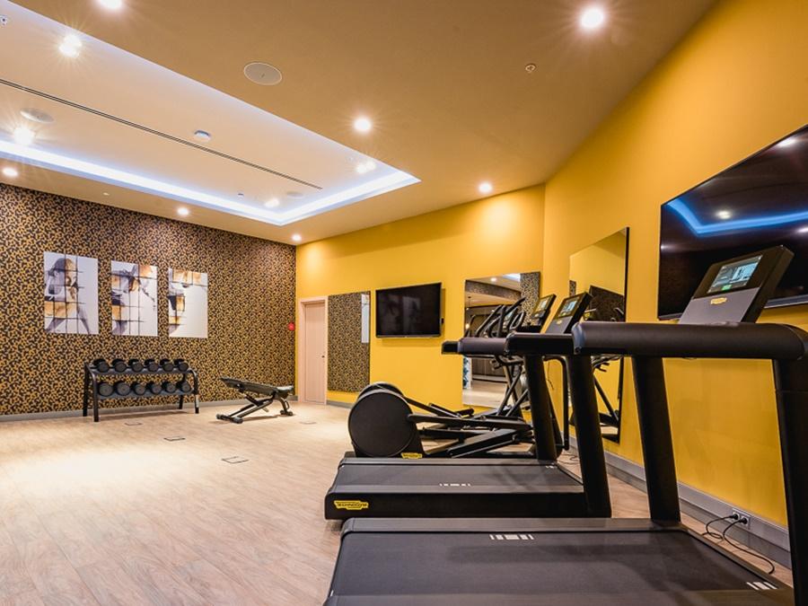 Hotel Leonardo Royal Fira