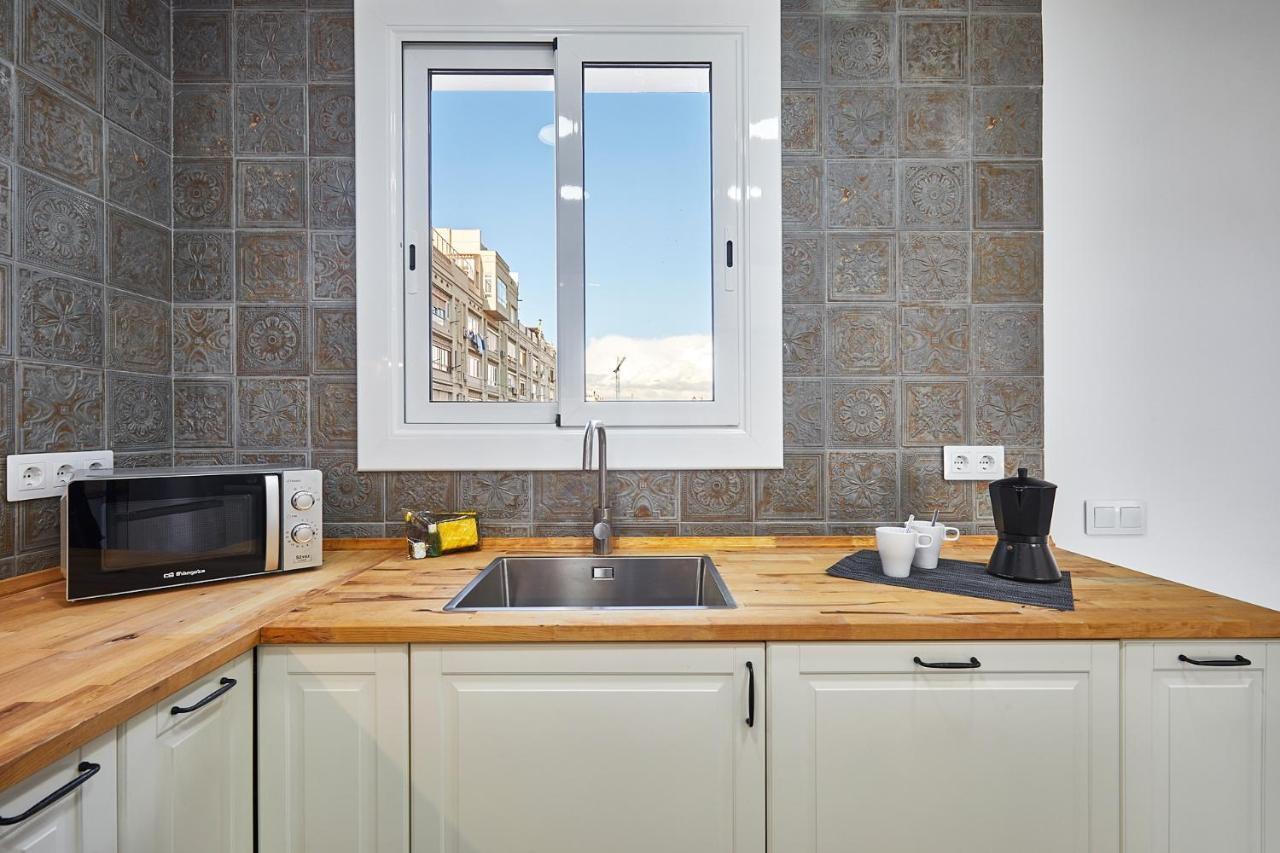 Bbarcelona - Fira Superior Flat