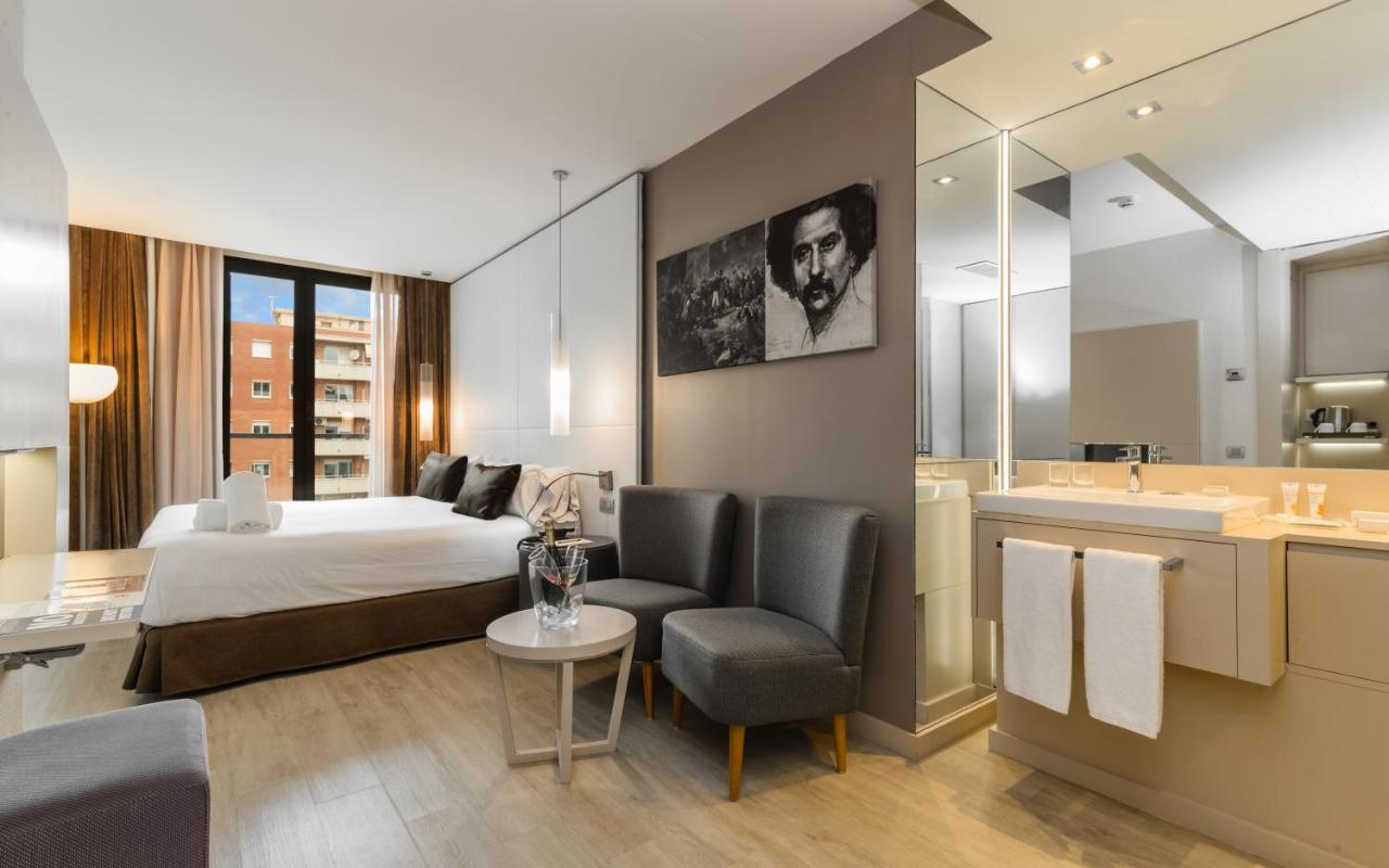 Hotel Grums &