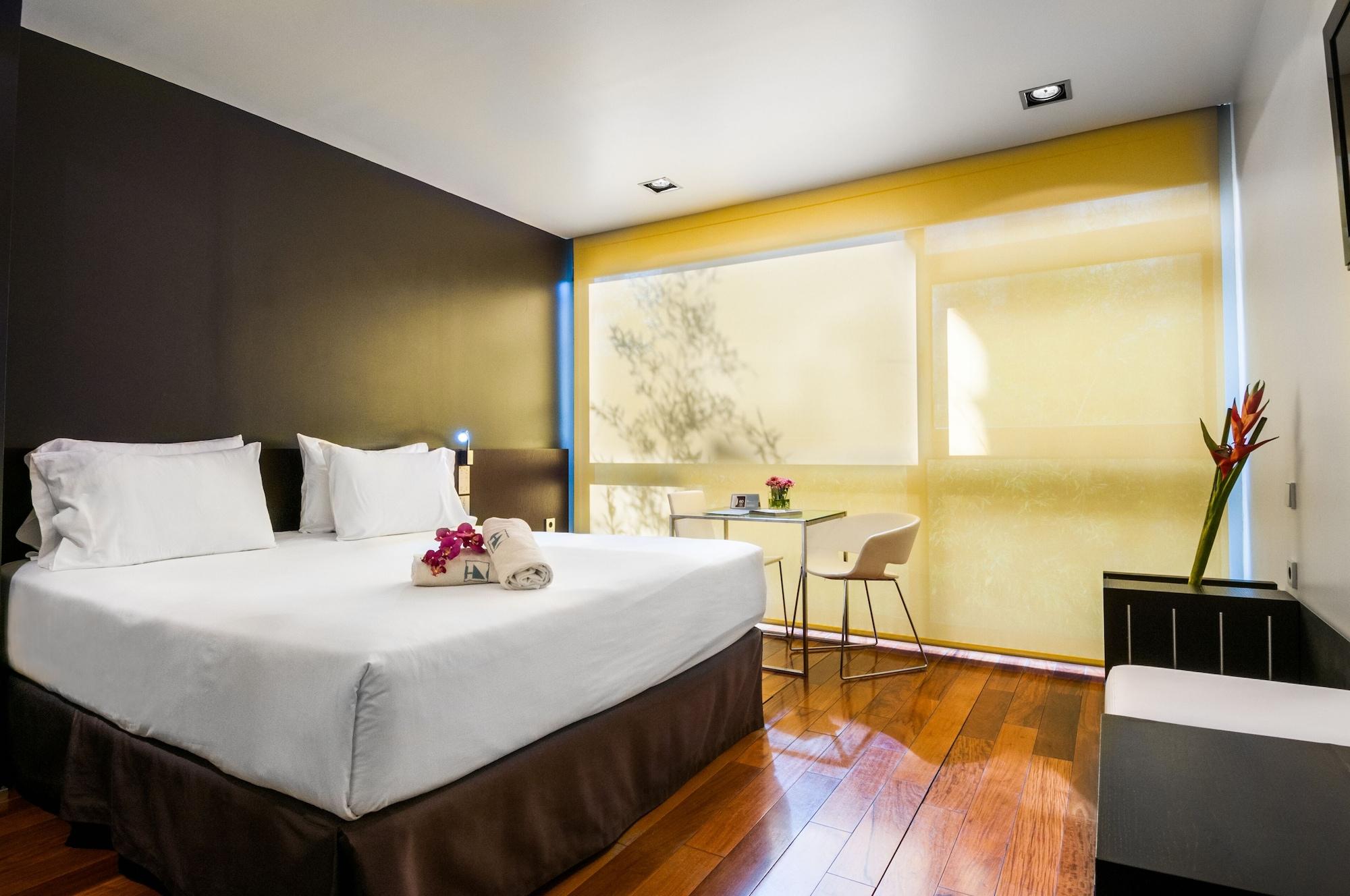 Ikonik Angli Hotel 4*