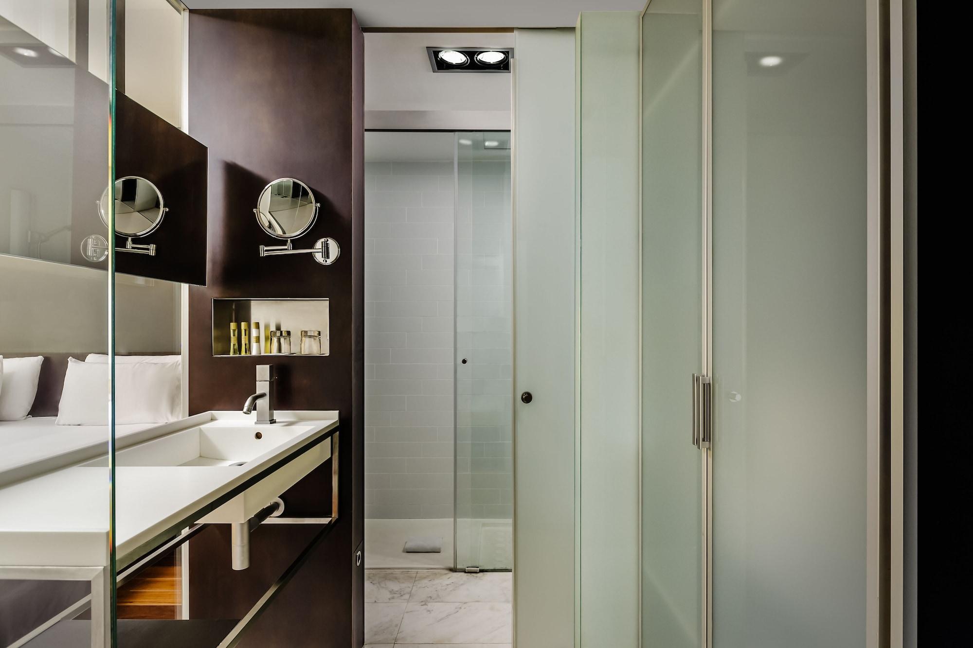 Hotel Ikonik Angli 4*