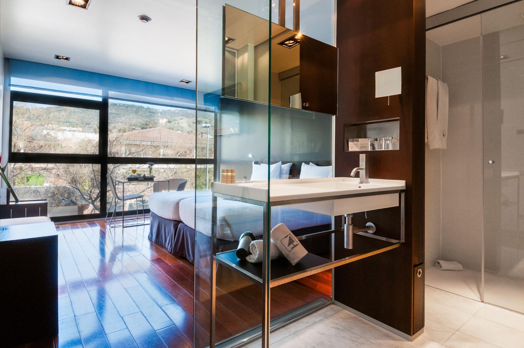 Ikonik Angli 4* Barcelona