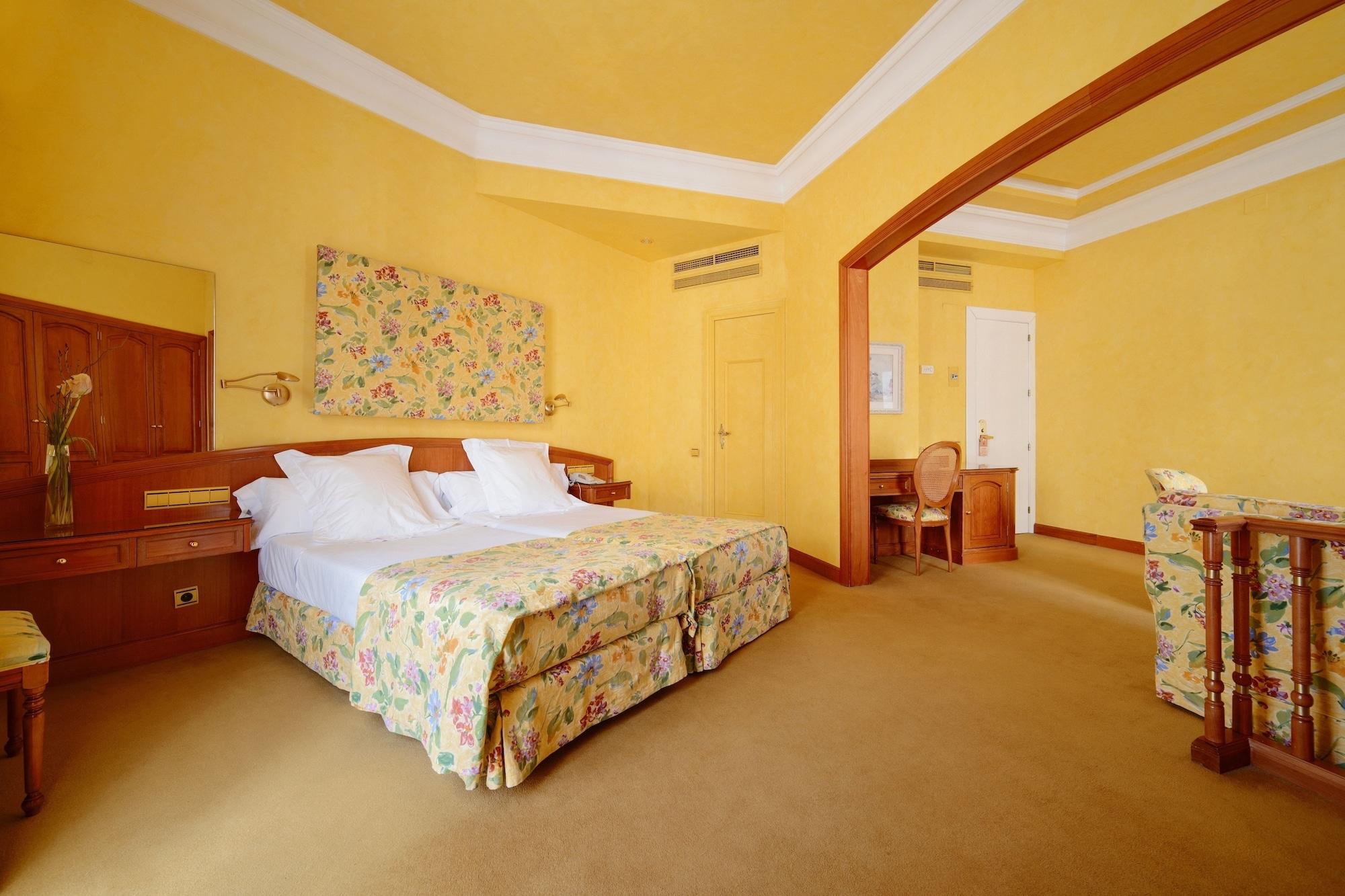 Colón Hotel 5*