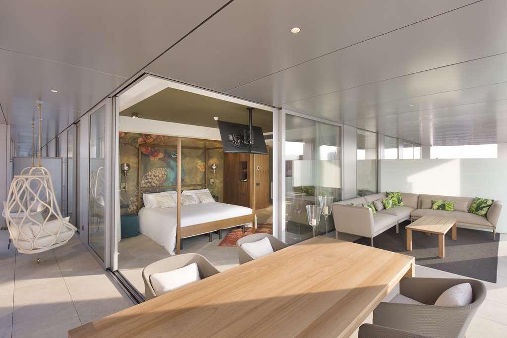 Sb Glow Hotel 4*