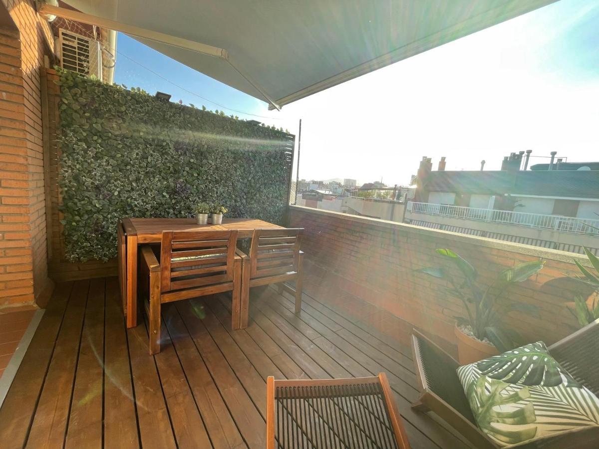 Penthouse Private Terrace Sustainable Keyless Access