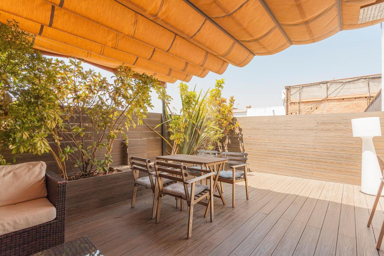 Bird House Hostel