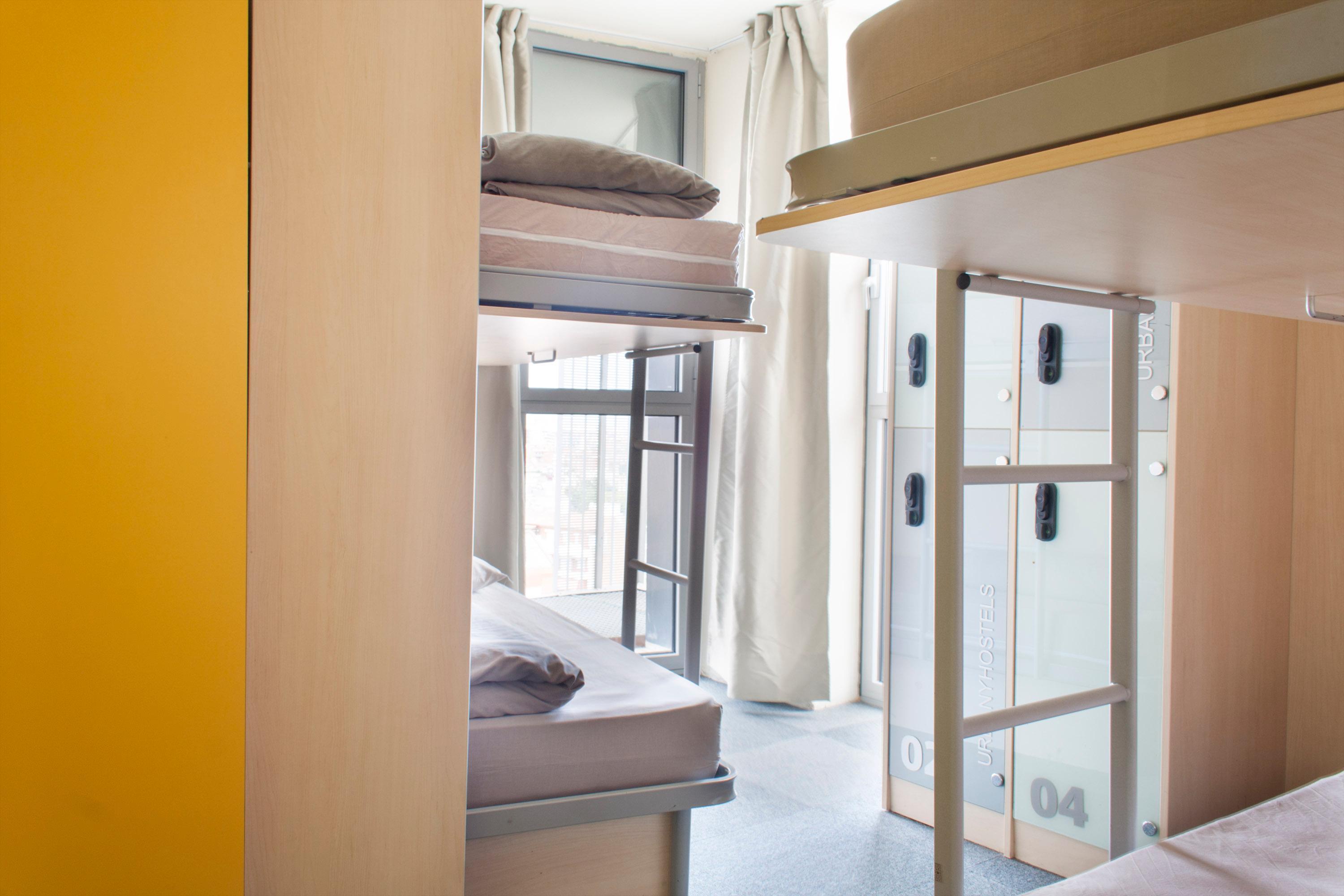 Hostal Urbany *