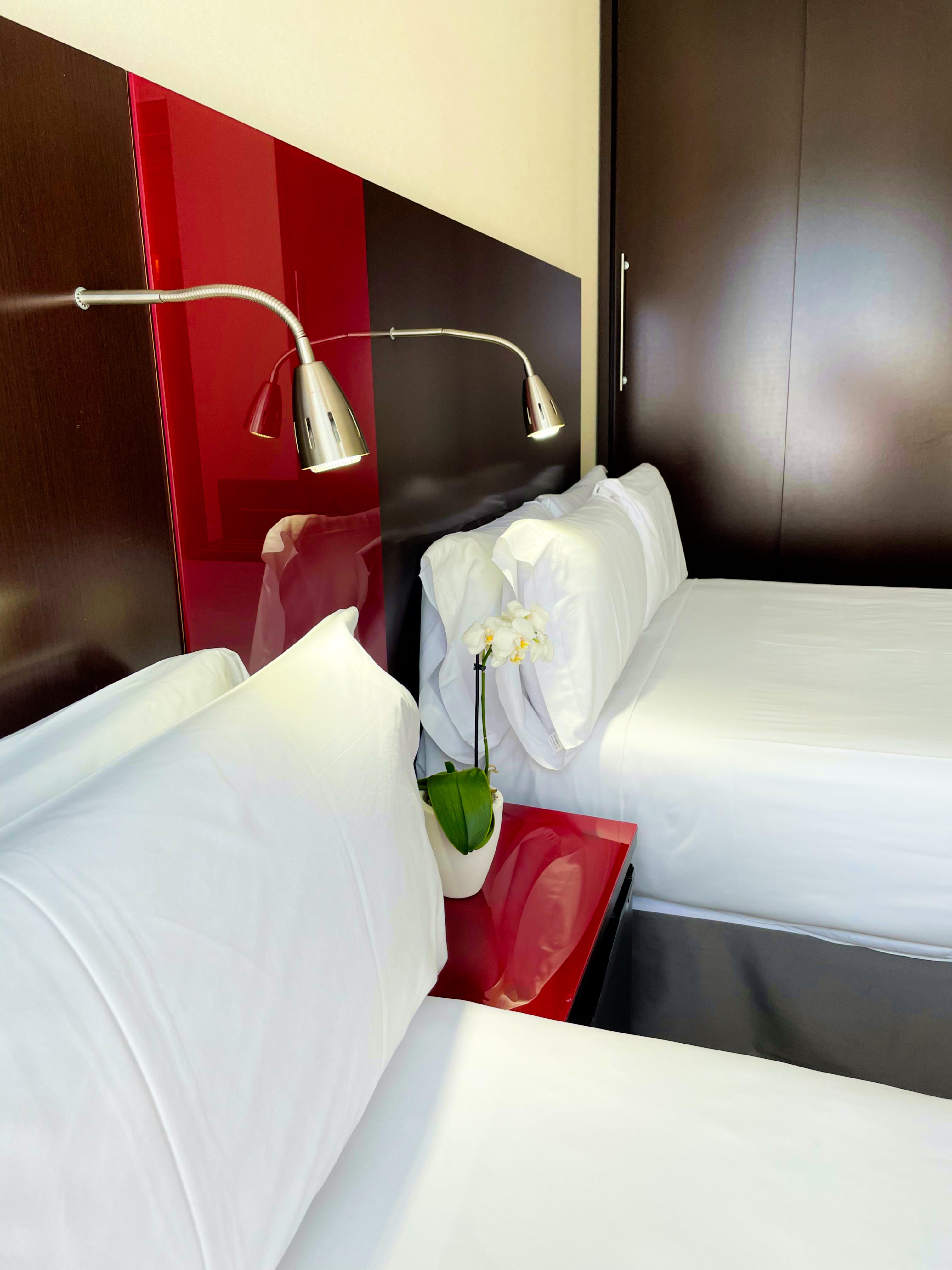 Sm Teatre Auditori Hotel 3*