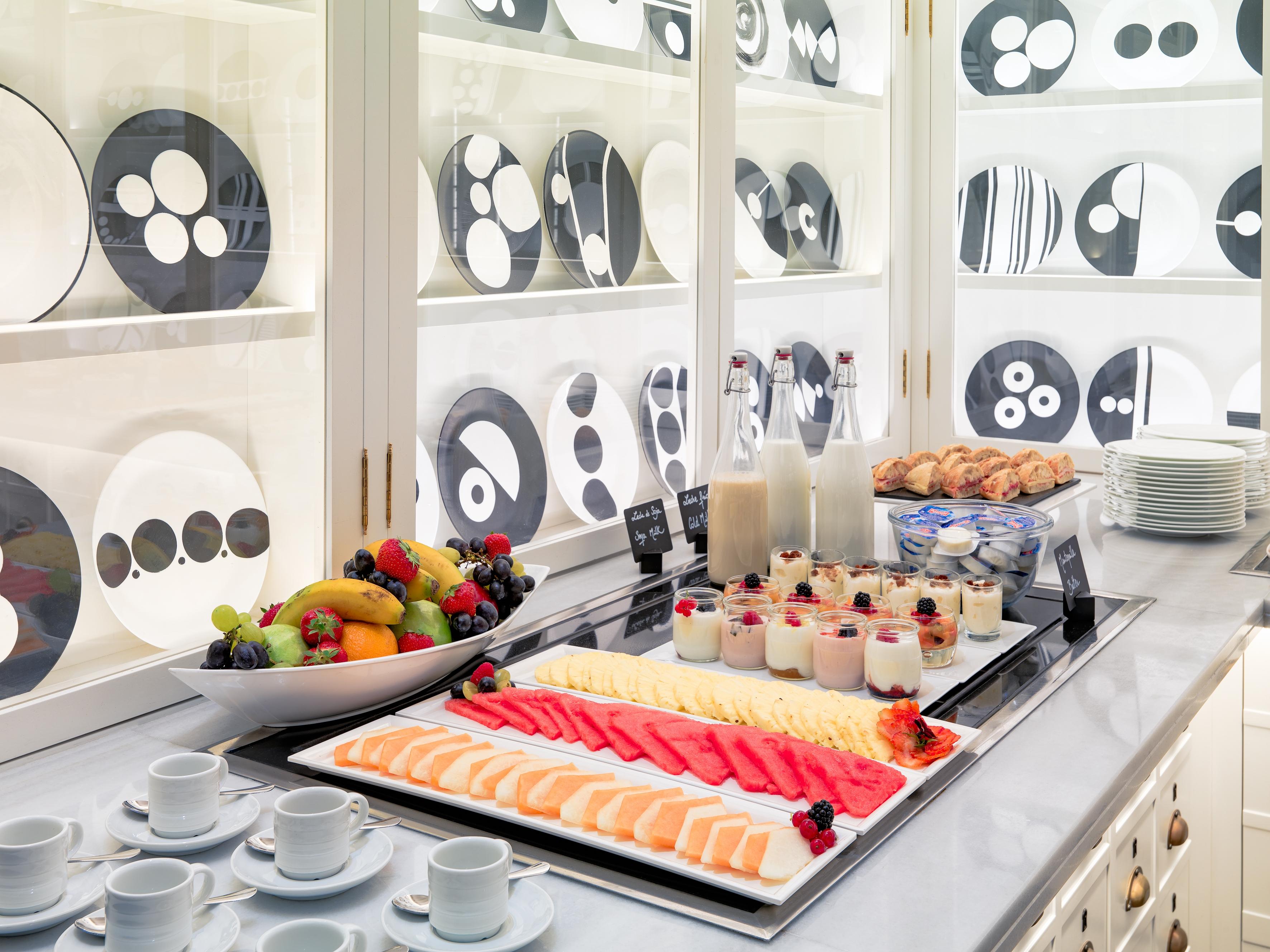 H10 Universitat (adults Only)