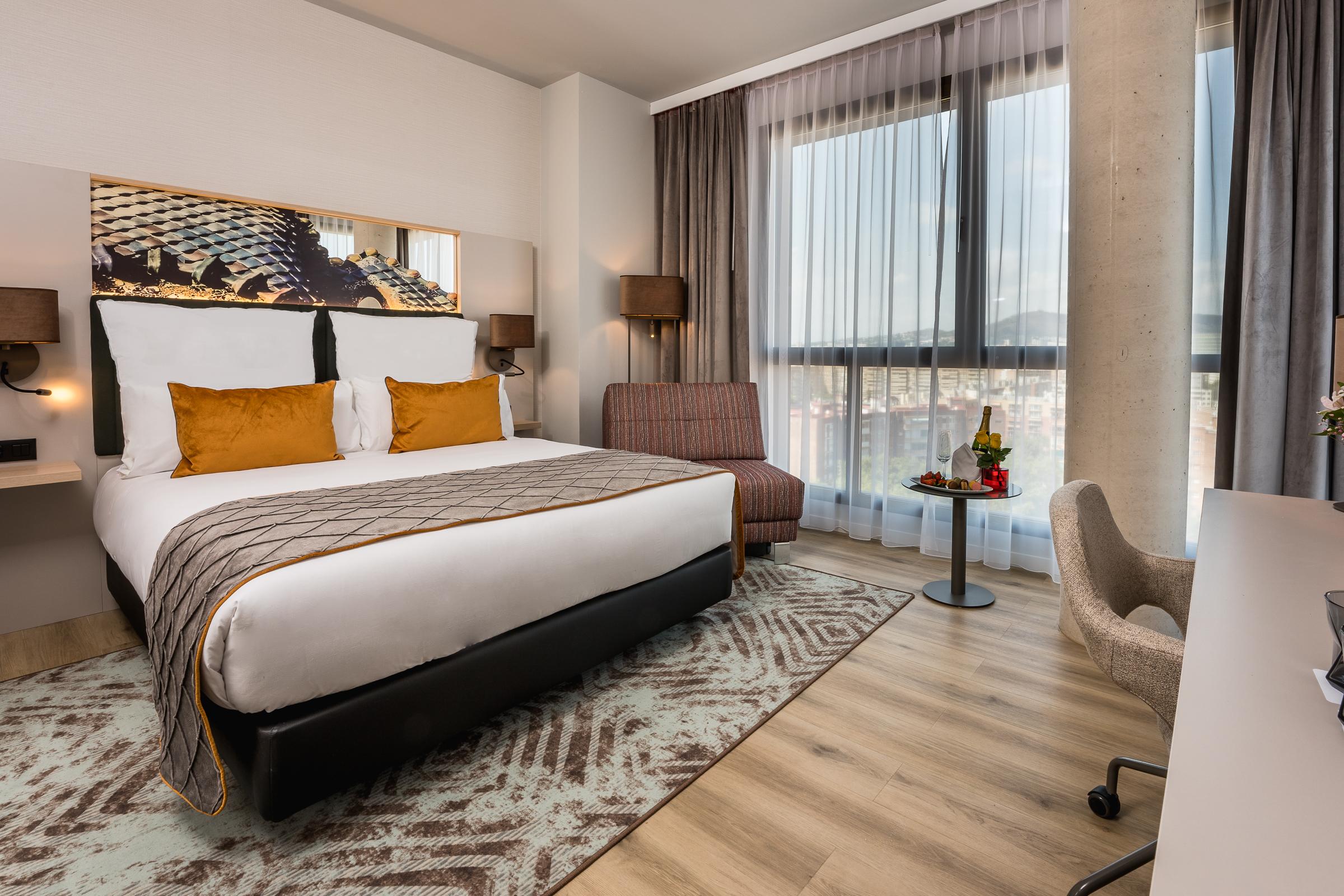 Leonardo Royal Fira 4*