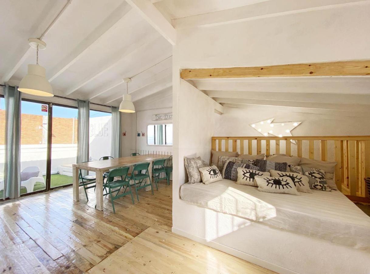 Fridays Flats Casa Aquamarine Barcelona