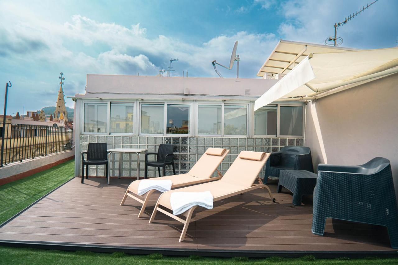 Ideal Ramblas Apartahotel Barcelona