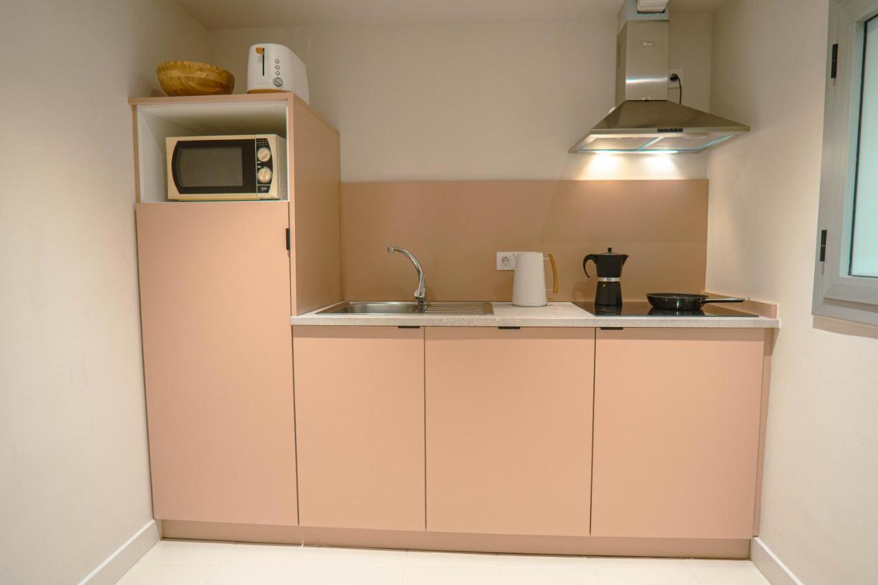 Apartahotel Ideal Ramblas 2*