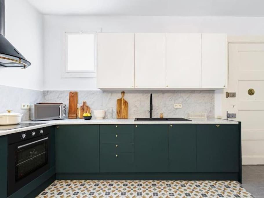 Spacious In The Gothic Barcelona