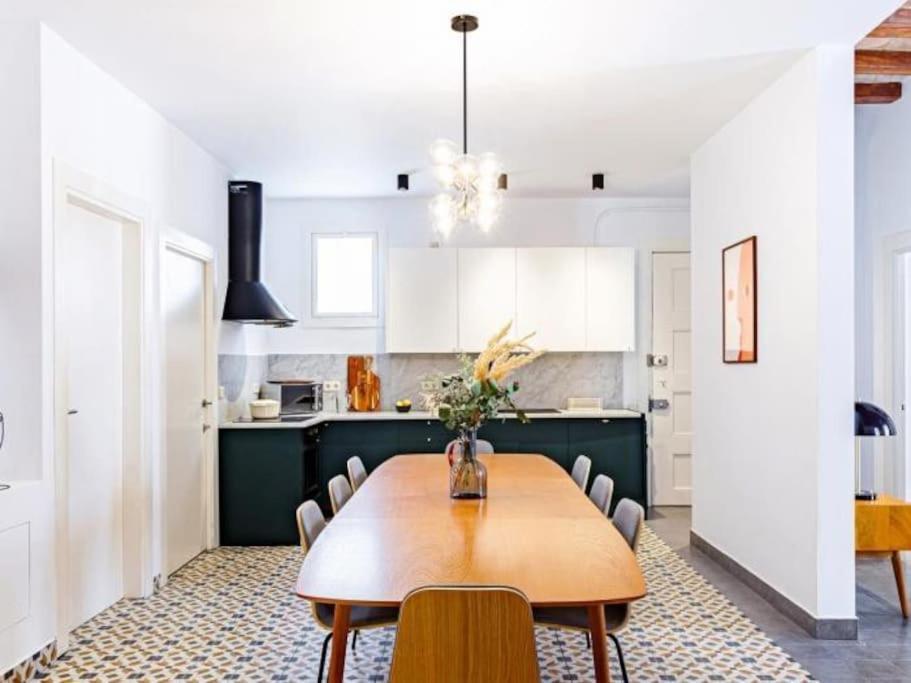 Spacious In The Gothic Barcelona