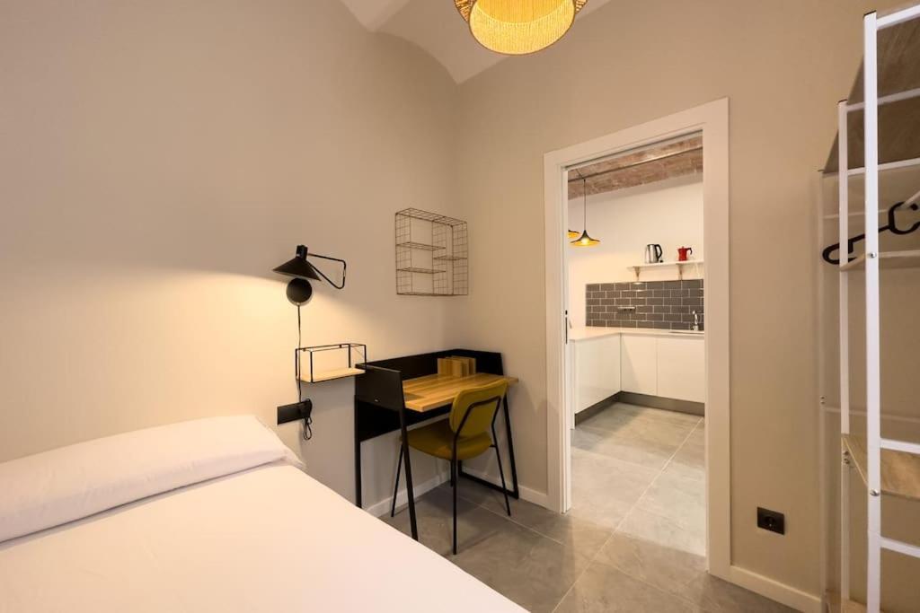 Bebarceloner Sants - 2 Bedrooms Barcelona