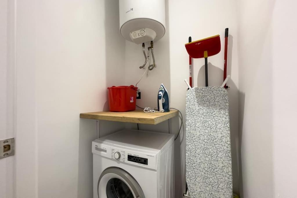 Apartamento Bebarceloner Sants - 2 Bedrooms *