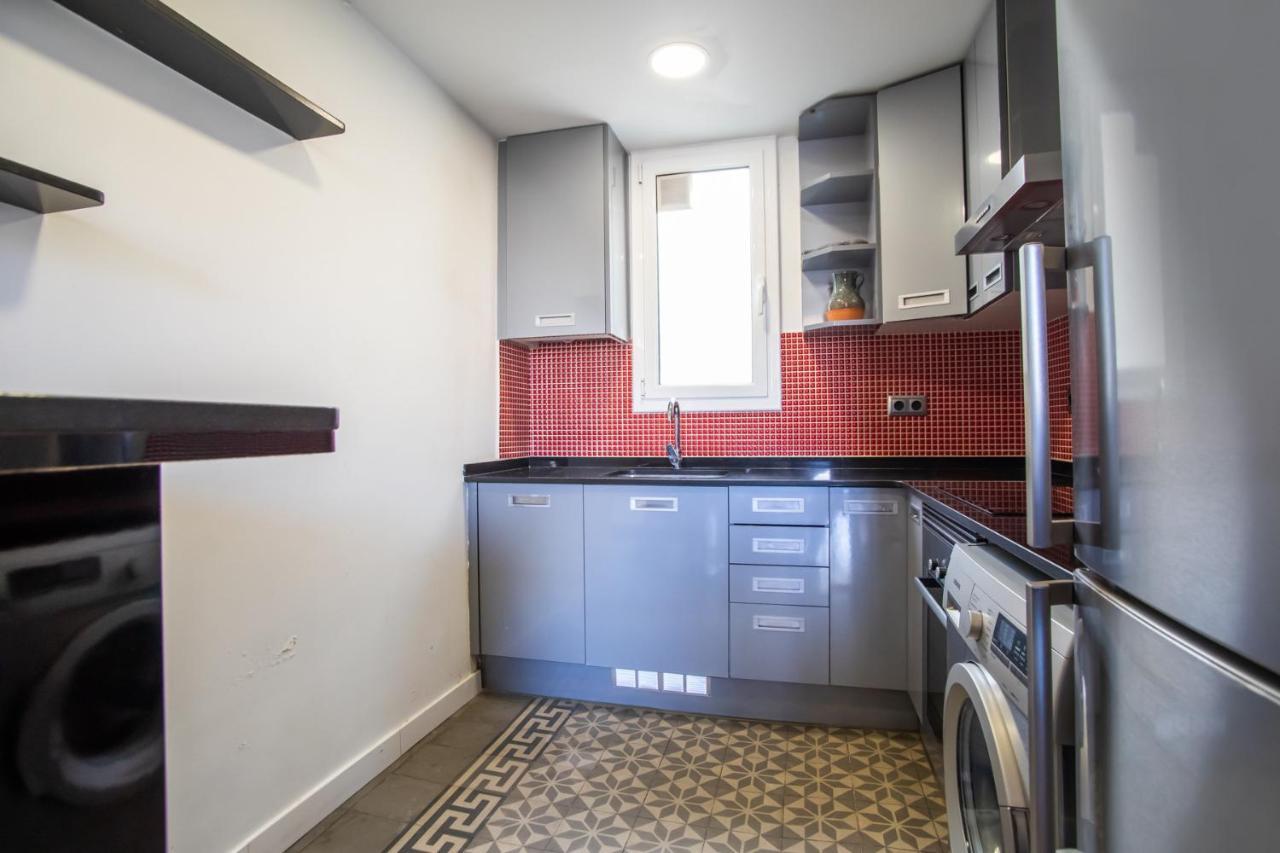 41ari1045- Fantastic And Super Spacious 3bed In The Center