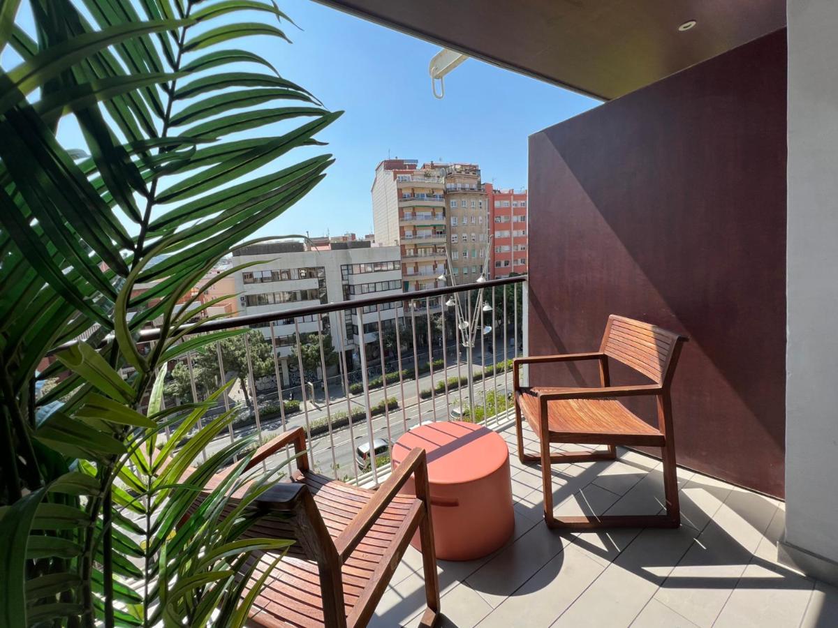U-nique Sants Ii