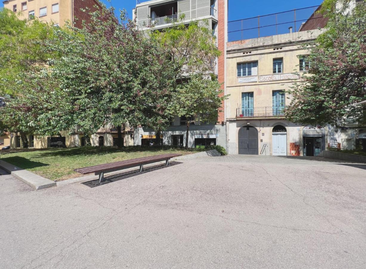 U-nique Sants Ii *
