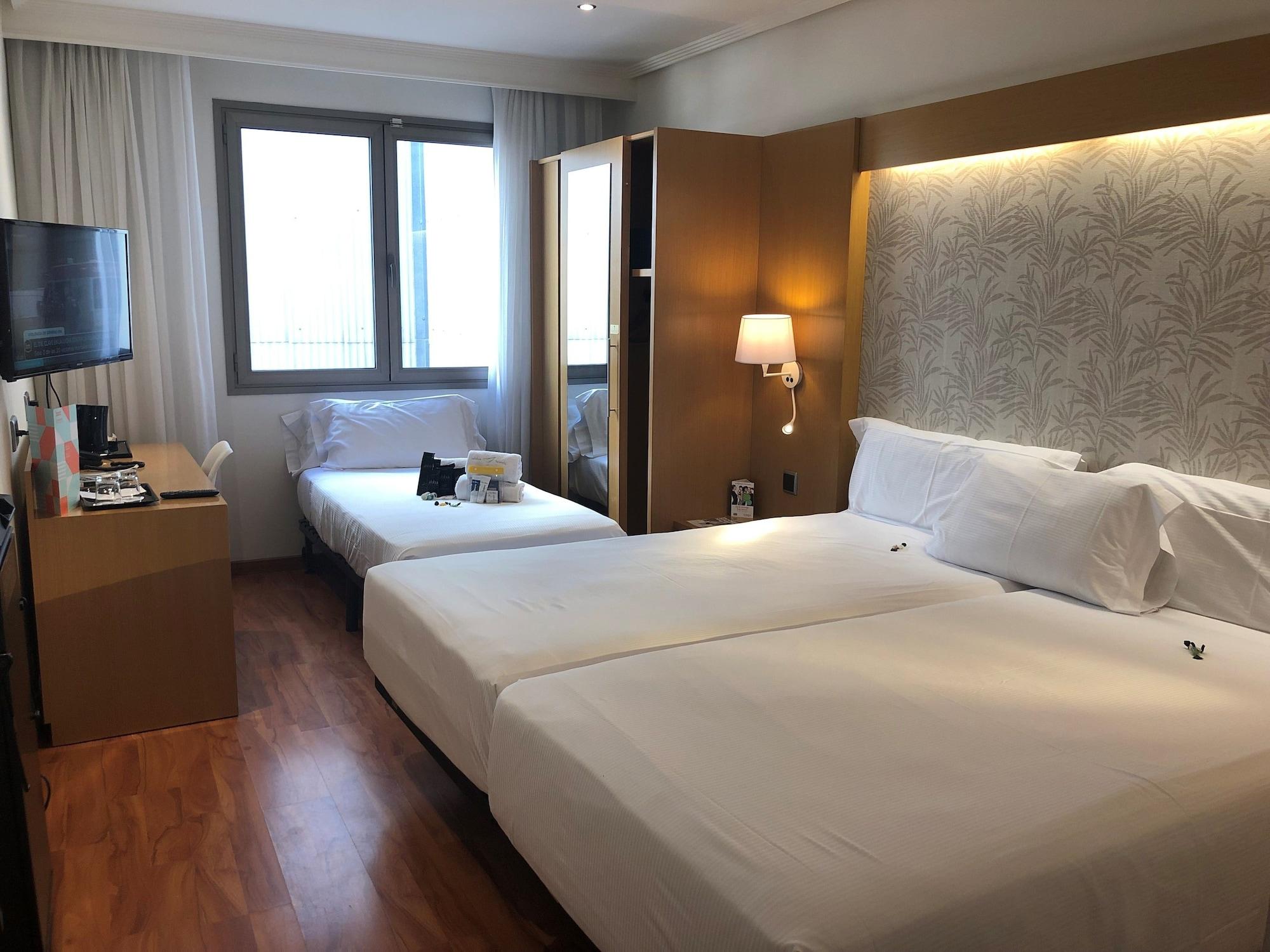 Hotel Abba Rambla 3*