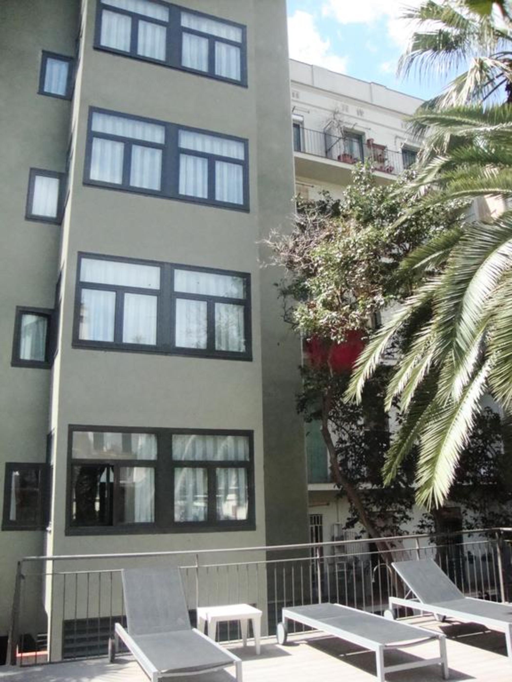 Aramunt Apartahotel 4*