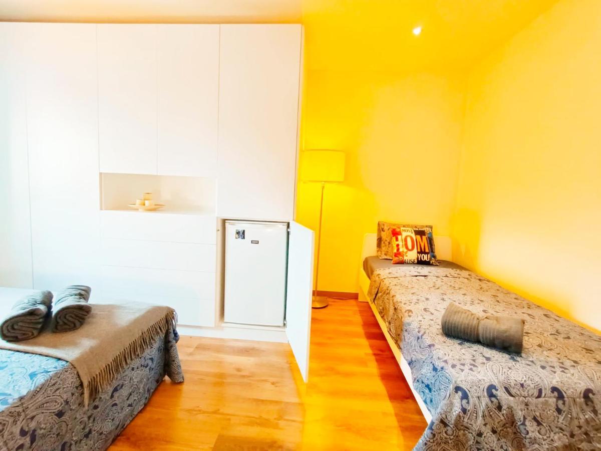 Hostal Next To Paseo De Gracia