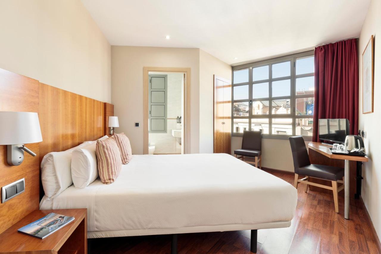 Aranea Hotel 3*