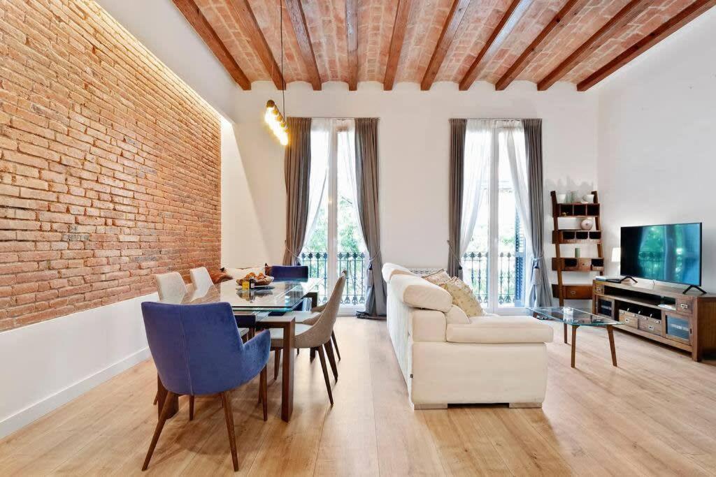 Apartamento Arc De Triomf Luxury Modern 2-bedroom 2-bathroom *