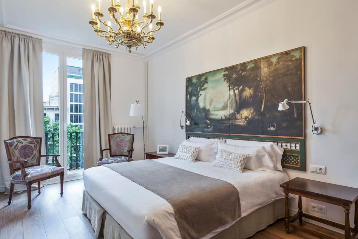 Apartamento Casa Batllo - Luxury Historic 4bd 4bth For 9 Guests *