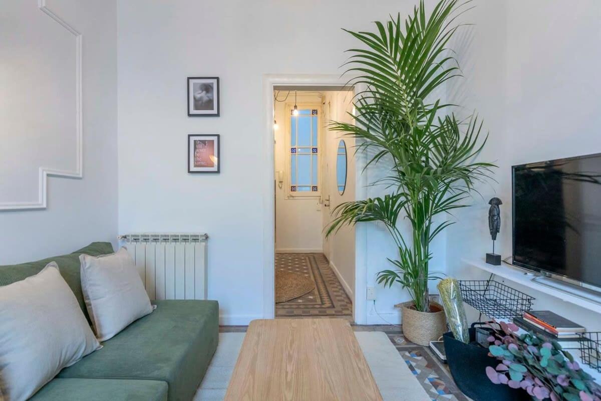 Elegant 4 Bedrooms 3 Bathrooms Catalan *